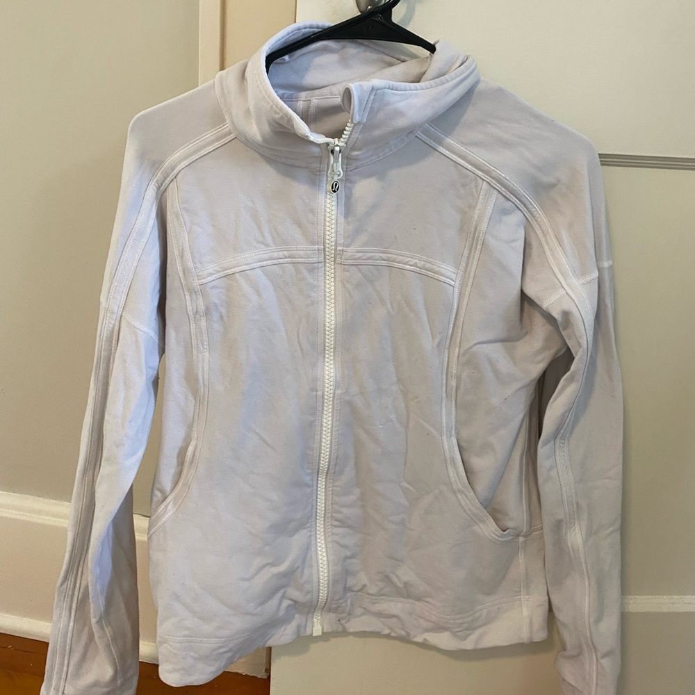 WHITE LULULEMON ZIP UP